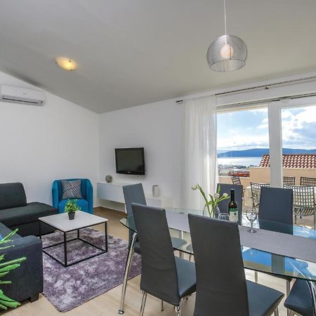 Stunning Apartment In Kastel Gomilica With Wifi Kaštela Exteriör bild